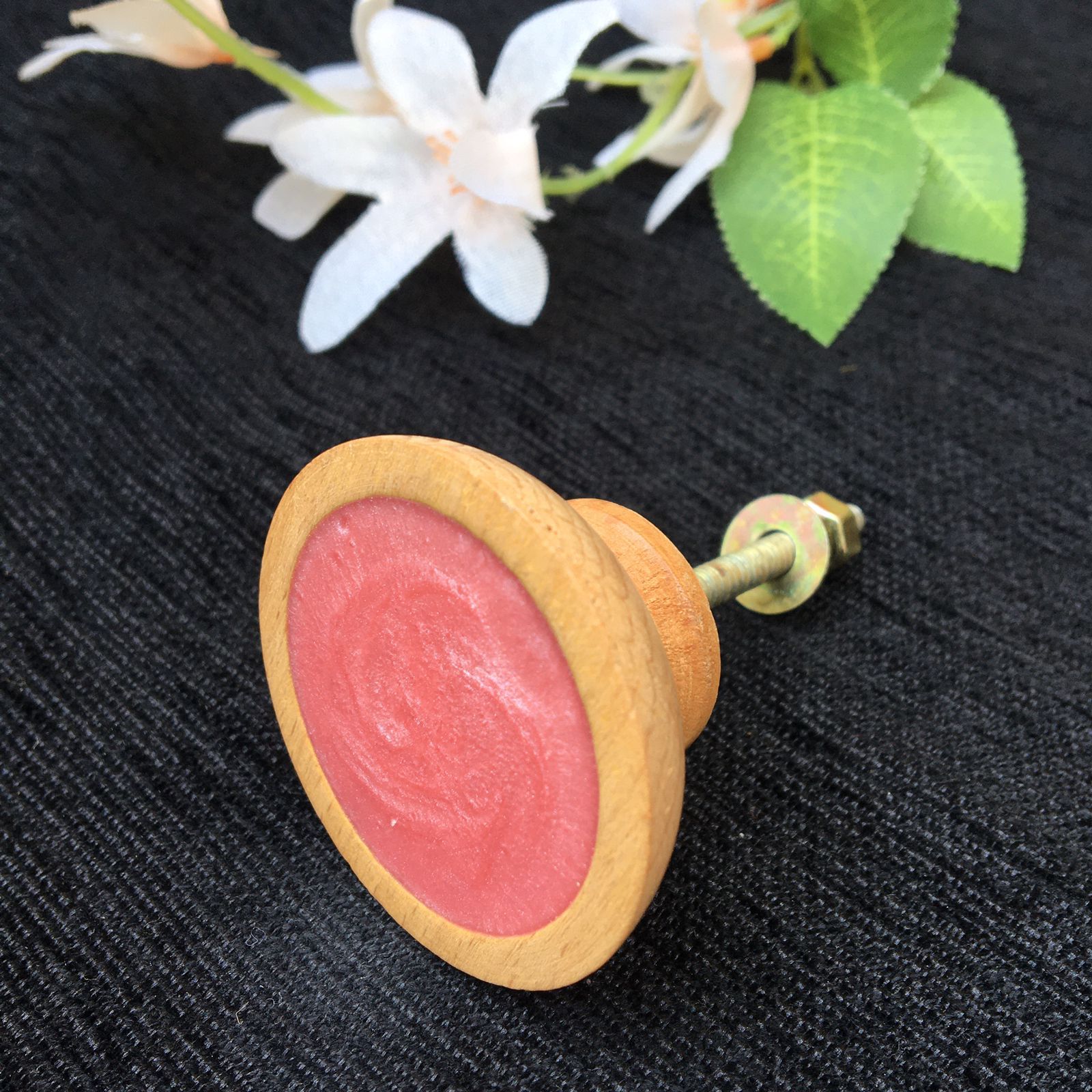 Hand Crafted Modern MOP And Wood Pattern Door/Cabinets Knobs 1Pc