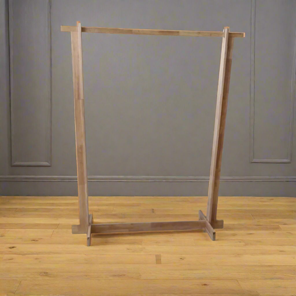 Bridge Standing Hanger By Miza