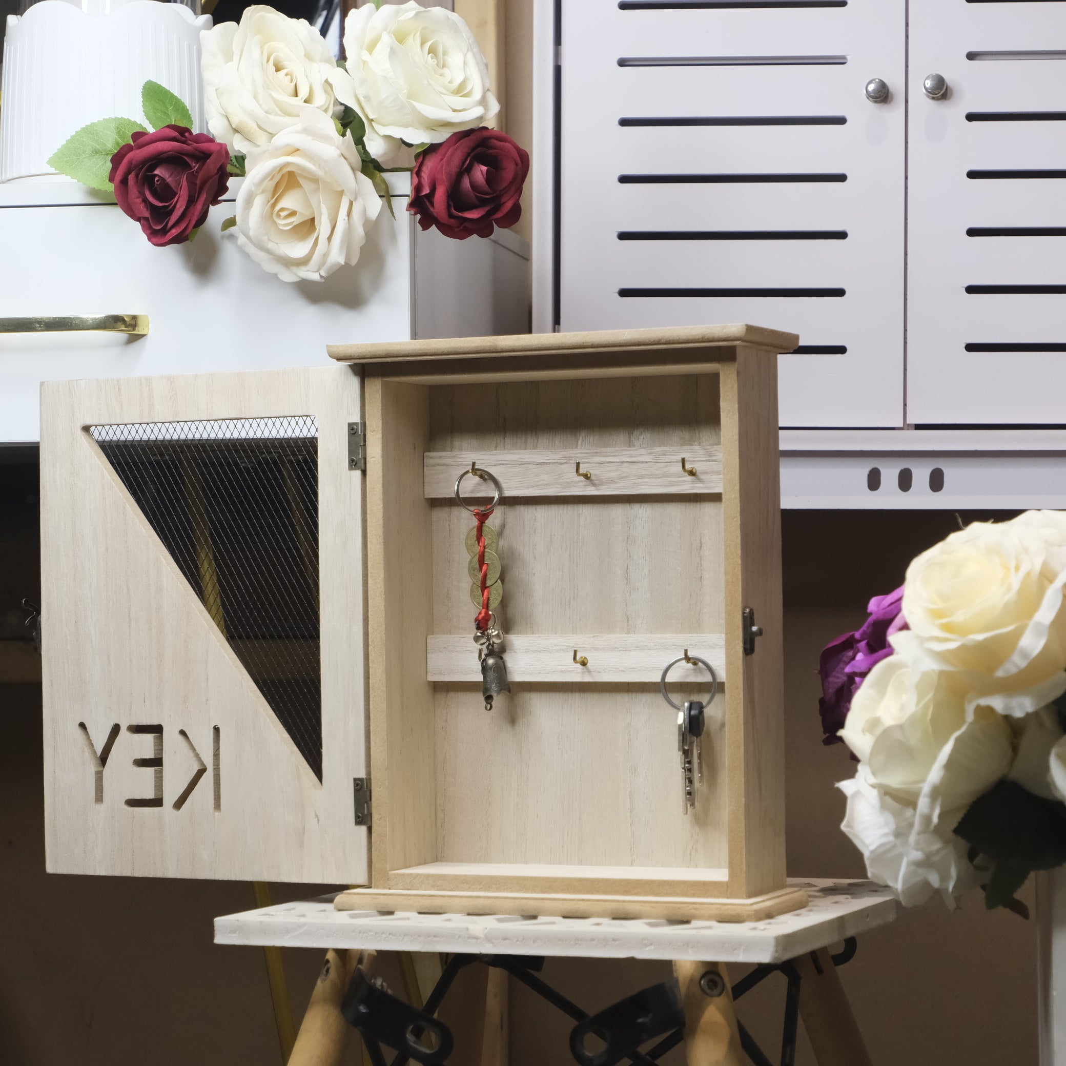 Wooden Key Box Almirah 6 Hooks Key Holder Wall Hanging Key Rack-1 PC-BY APT