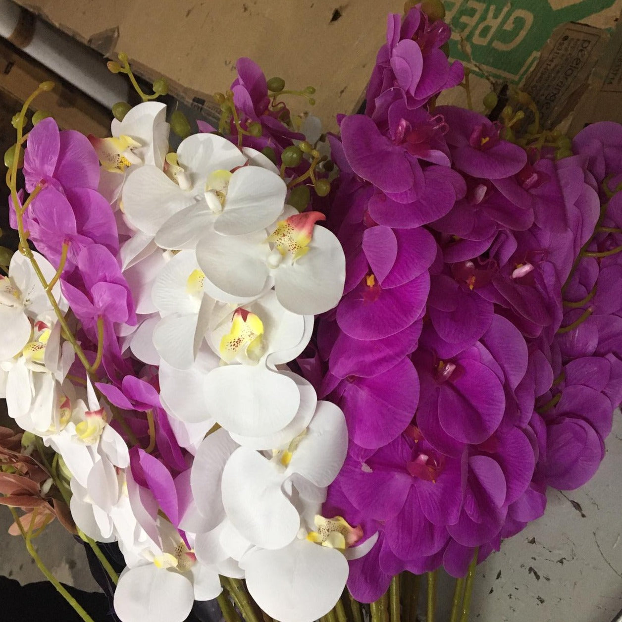 Artificial Orchids Flower Stem For Home Decoration/Prop 1 Stick