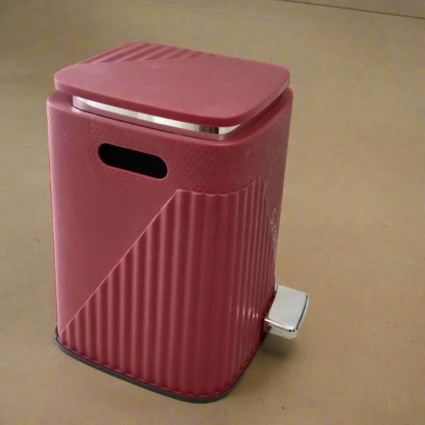 Compact Pedal Operated Dustbin With Textured Body By APT