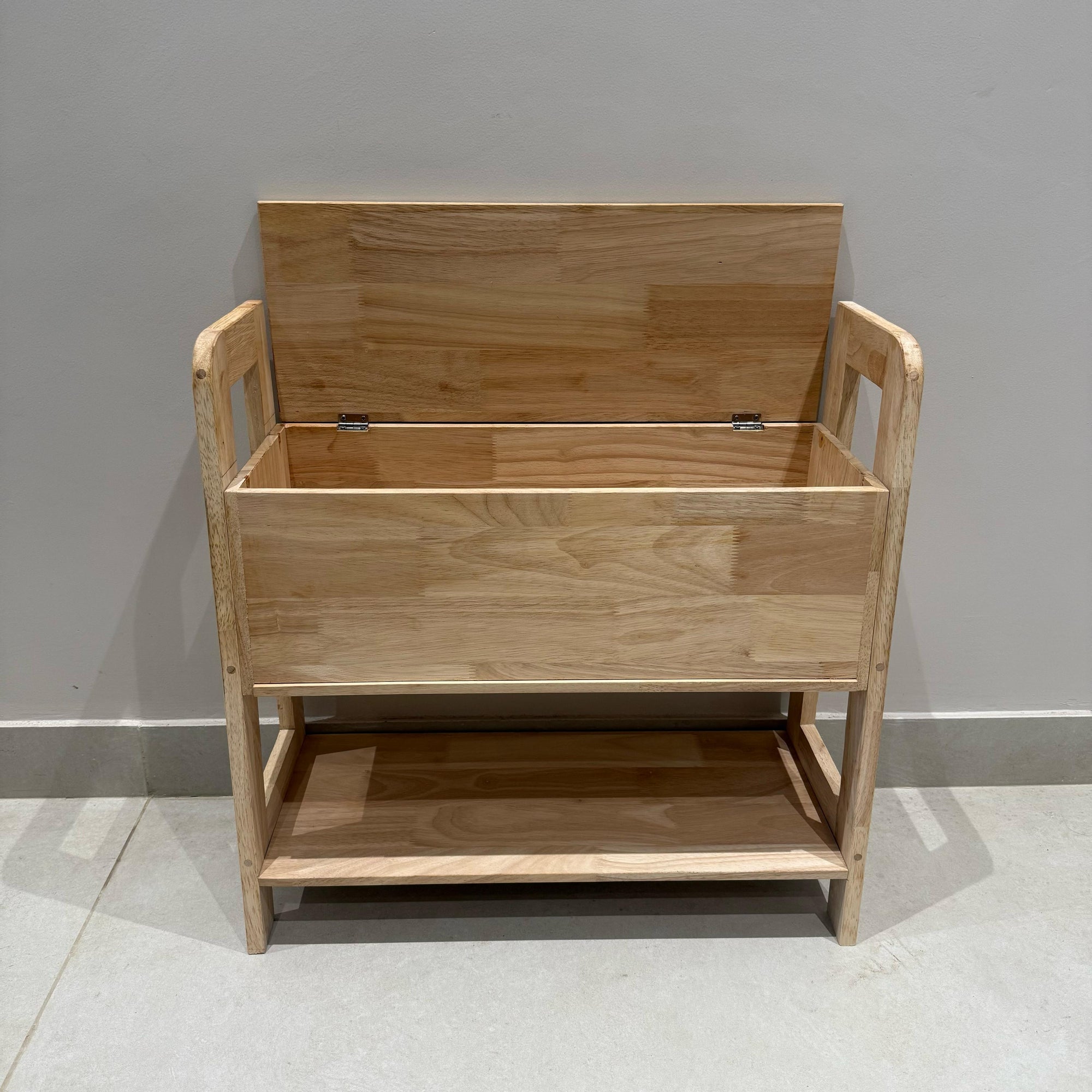 Hallway Shoe Storage Bench With Lid By Miza