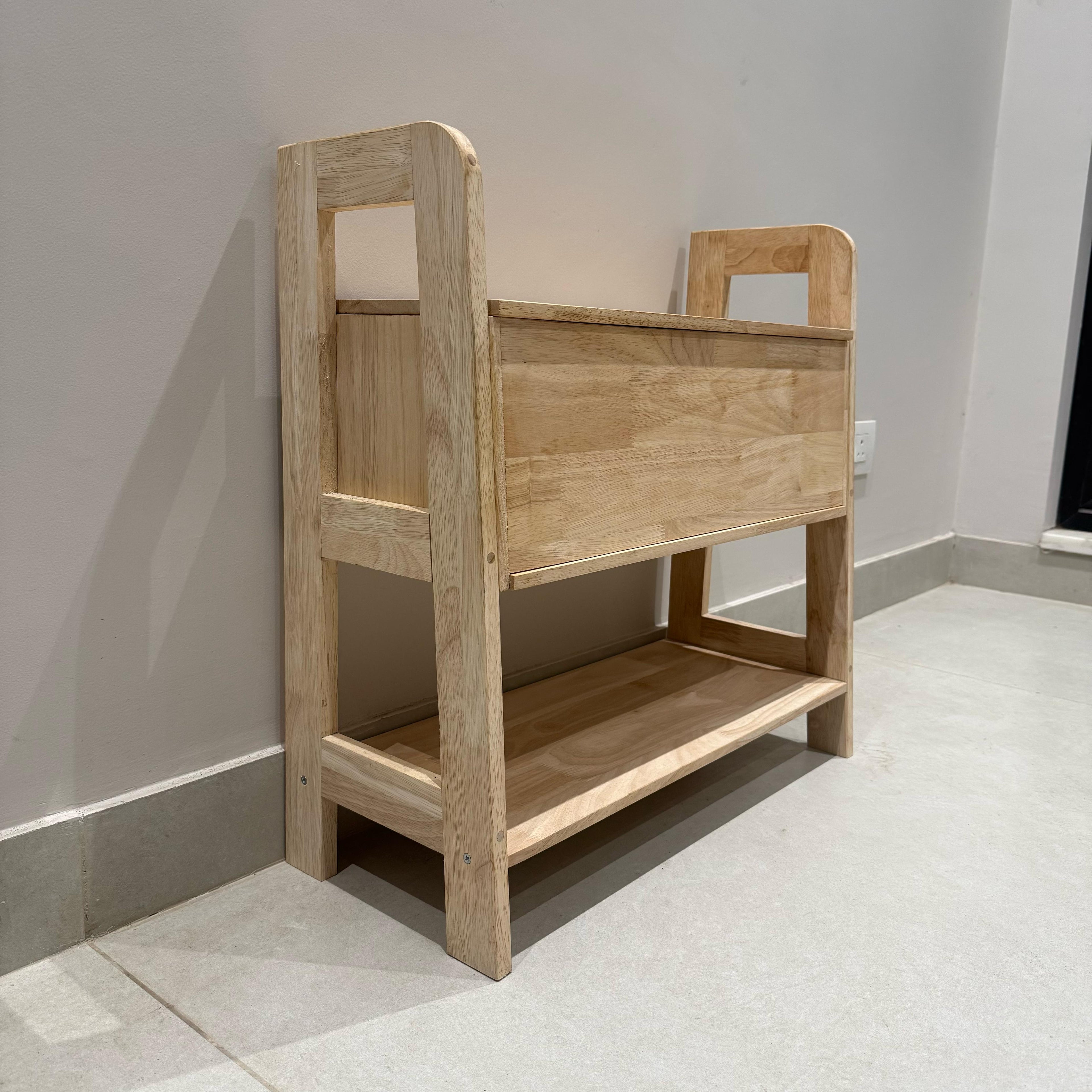 Hallway Shoe Storage Bench With Lid By Miza