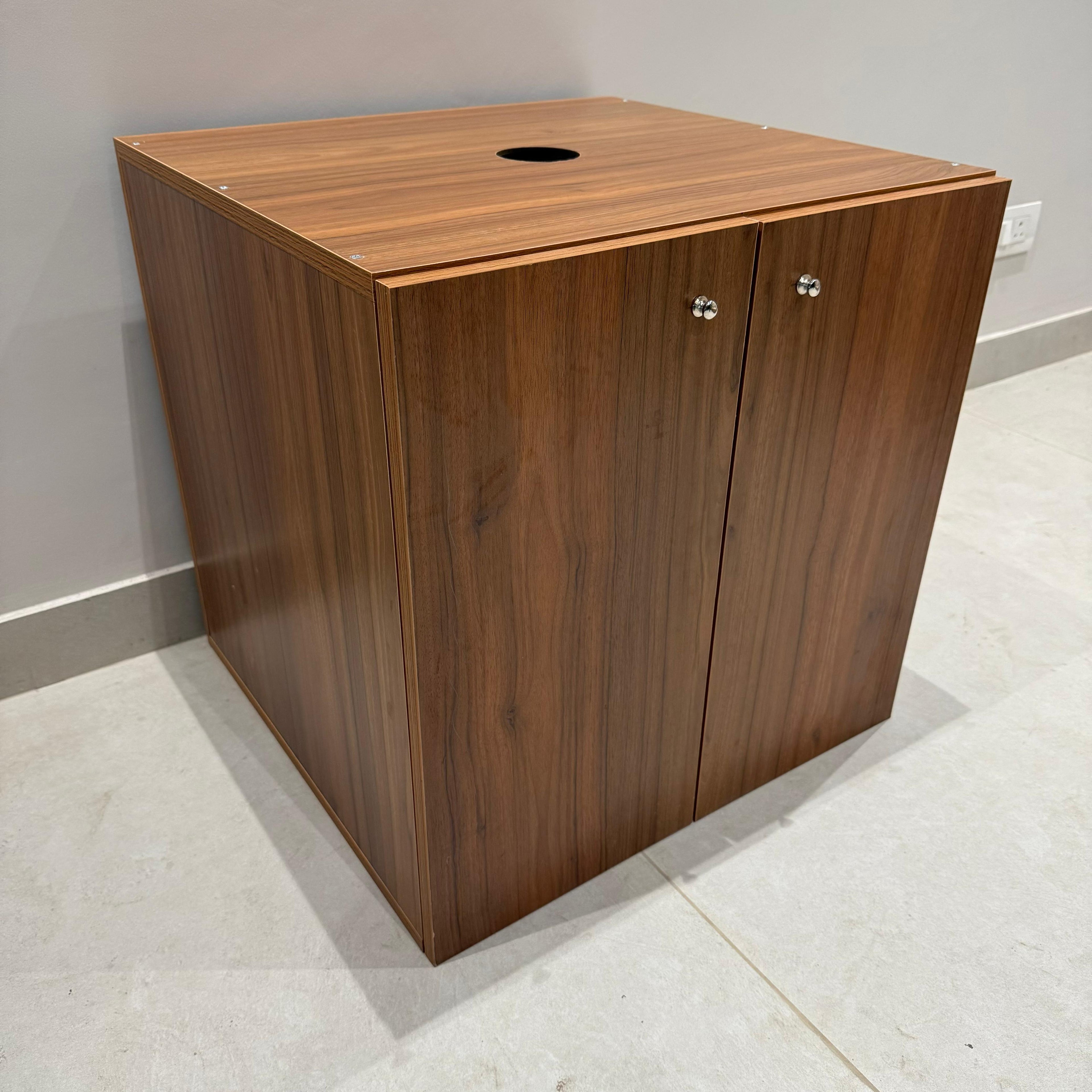 Modern Bathroom Vanity With 2 Shutters By Miza