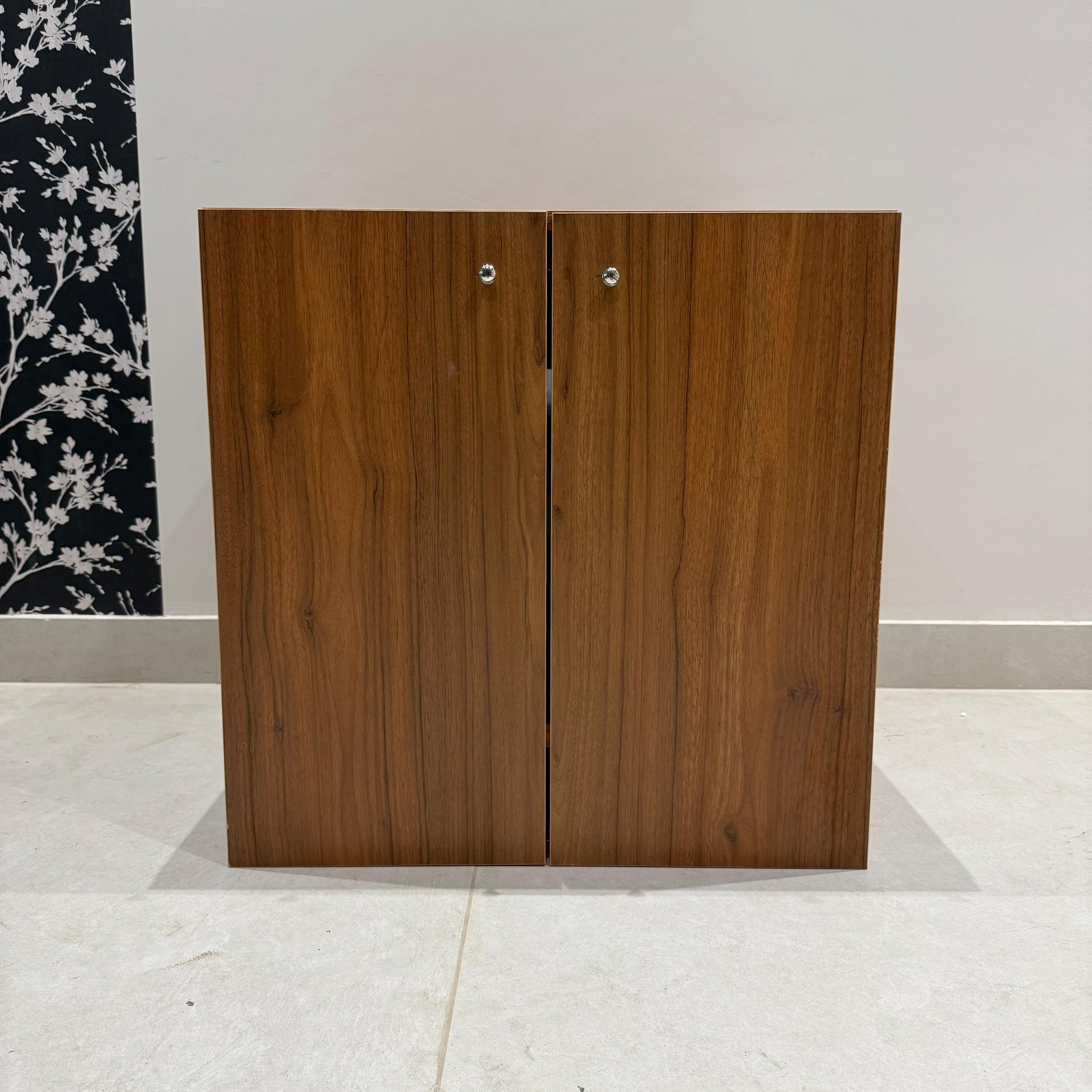 Modern Bathroom Vanity With 2 Shutters By Miza