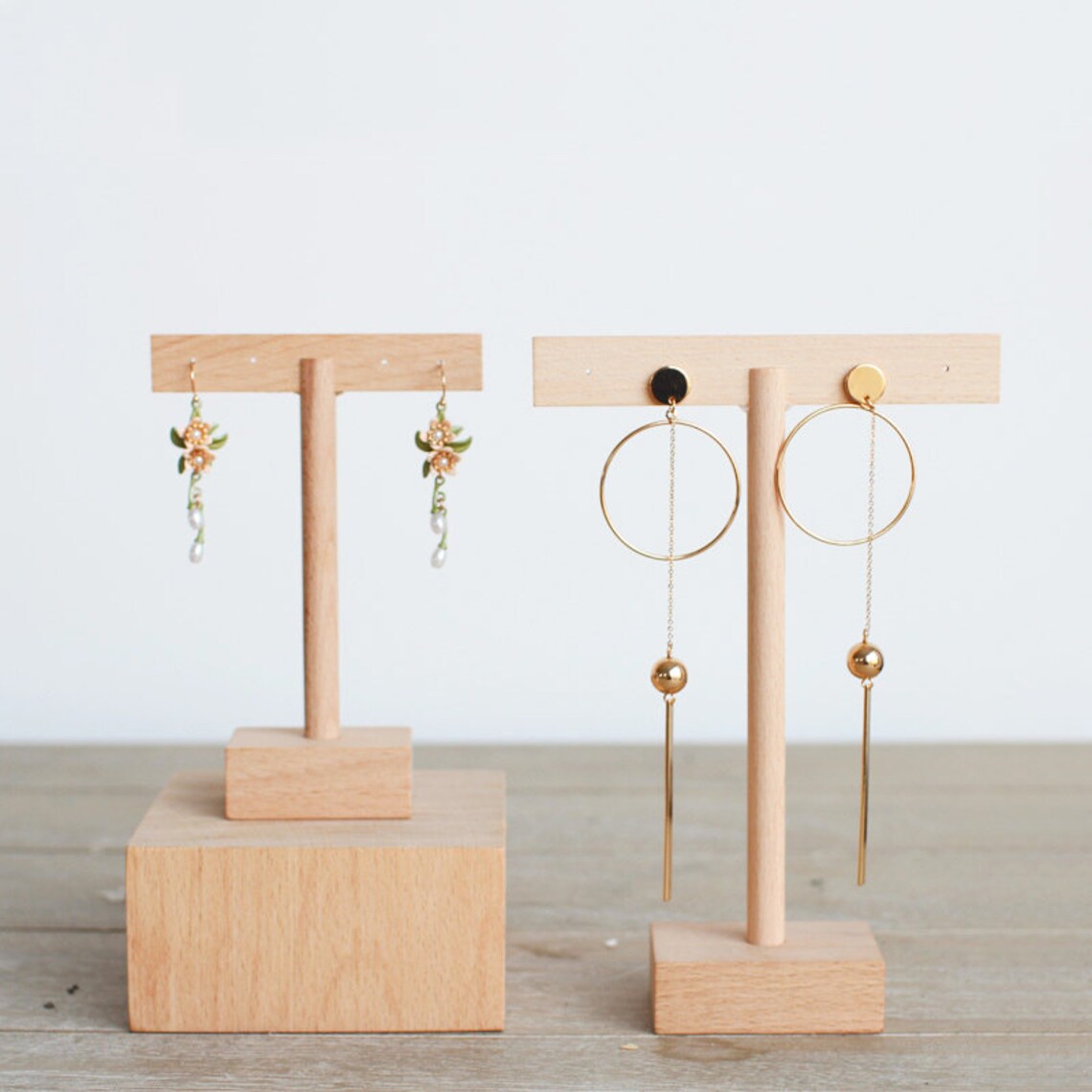T-Bar Earrings Display Stand By Miza