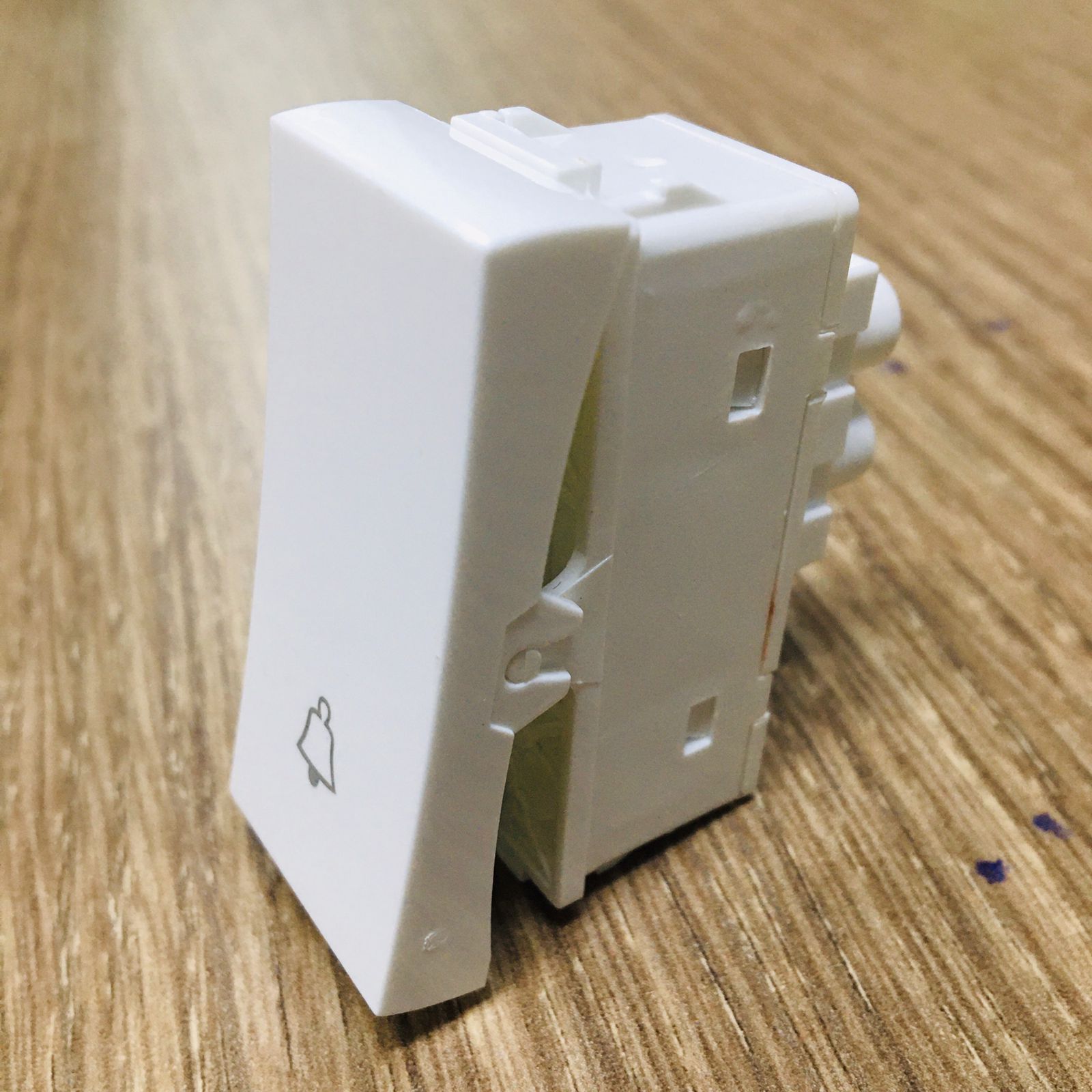Havells Crabtree Athena Classic 10 A 1 Way Bell Push Switches 1-Pc