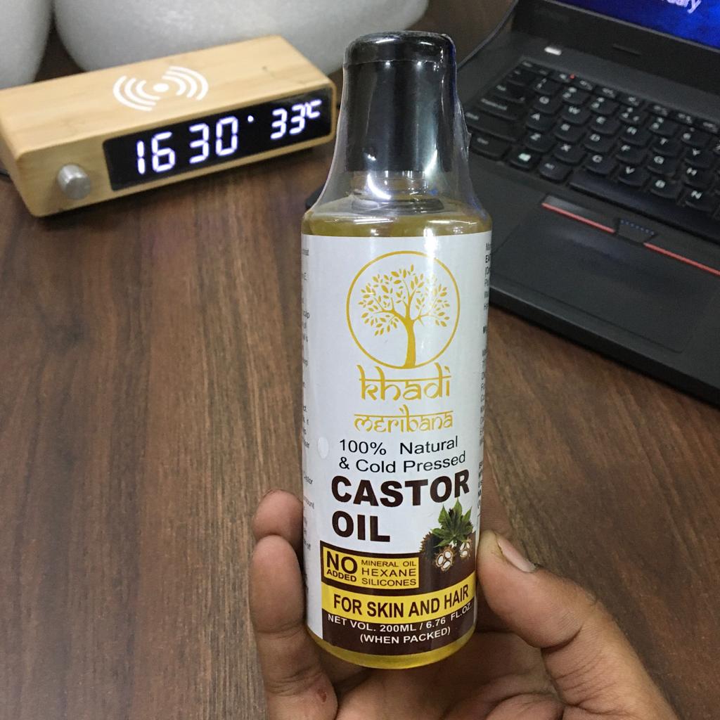 Khadi Meribana India Earth Science Ayurveda Cold Pressed Castor Oil For Hair and Skin (200 ml) Pack Of 2