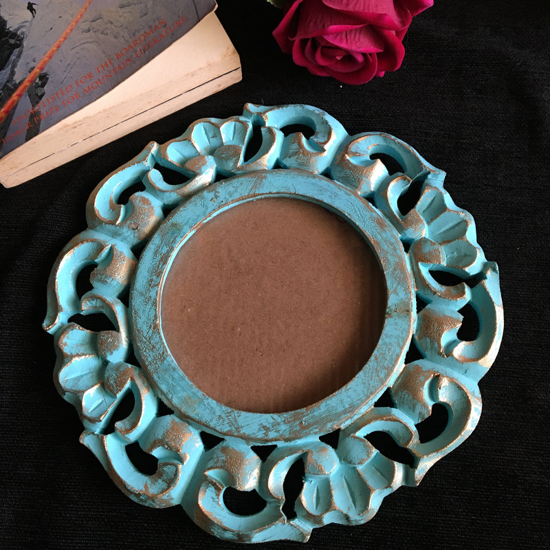 Vintage Wood Round Picture  Frame To Hang On The Wall By HMF