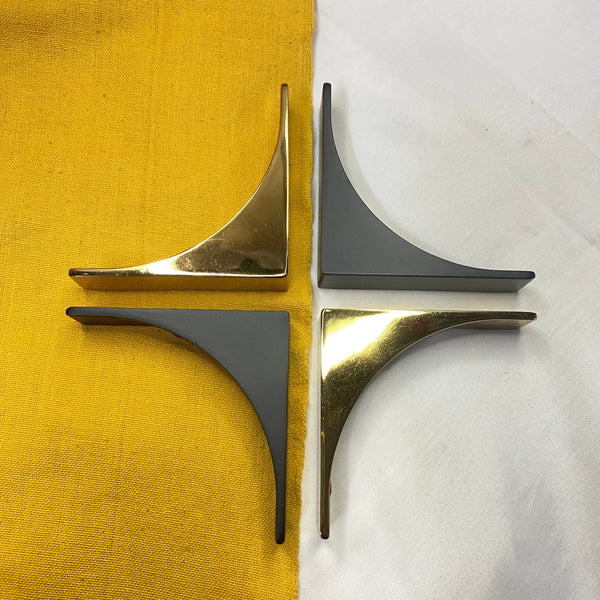 Metal Corner Handle By DH