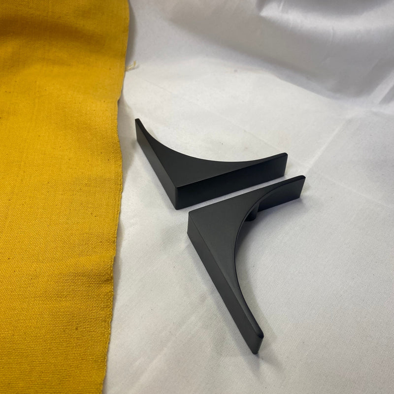 Metal Corner Handle By DH