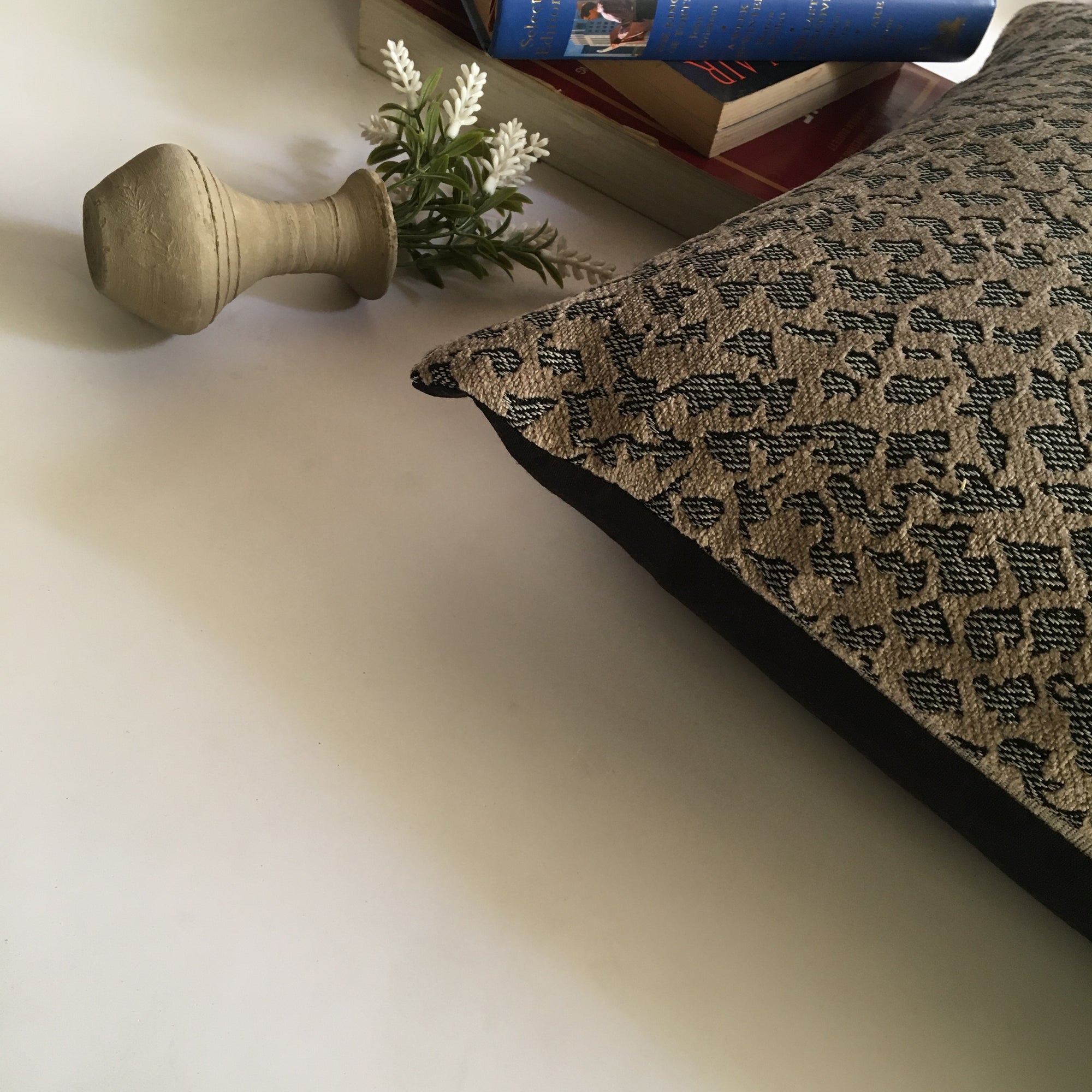 Decorative Jacquard Textured Velvet Cushion Cover (16 x 16 ) 1Pc