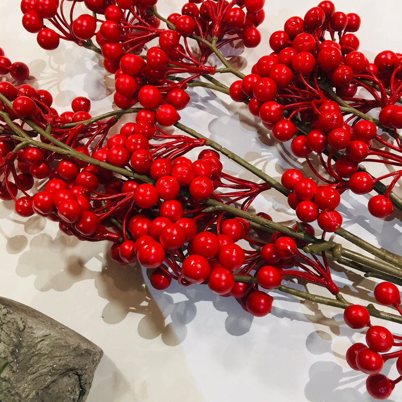 Artificial Fruit Red Berries For Christmas Decoration (83 cm Tall,1 Stick)